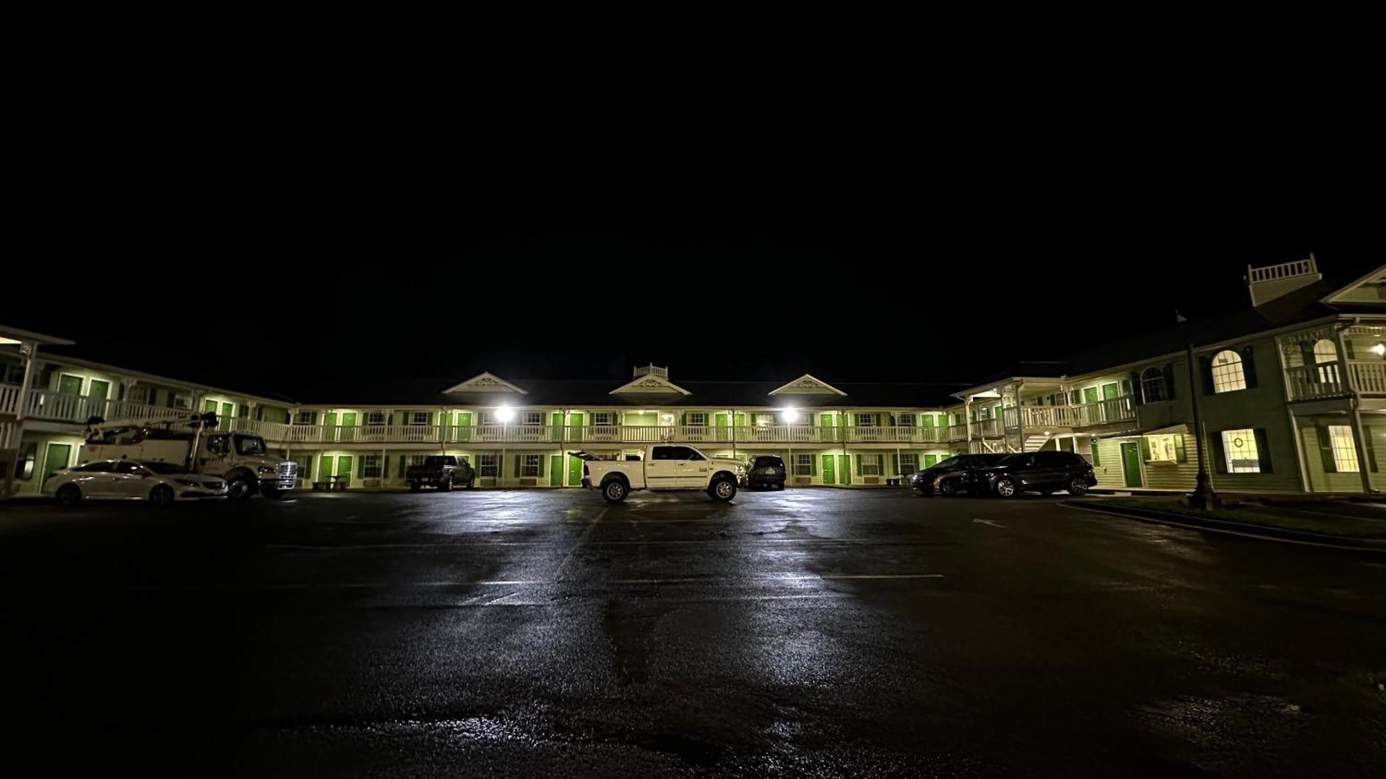 Key West Inn - Chatsworth Kültér fotó