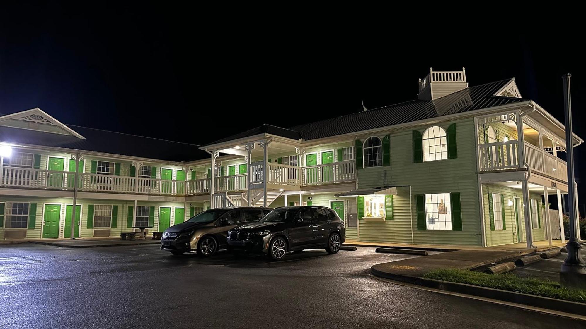 Key West Inn - Chatsworth Kültér fotó