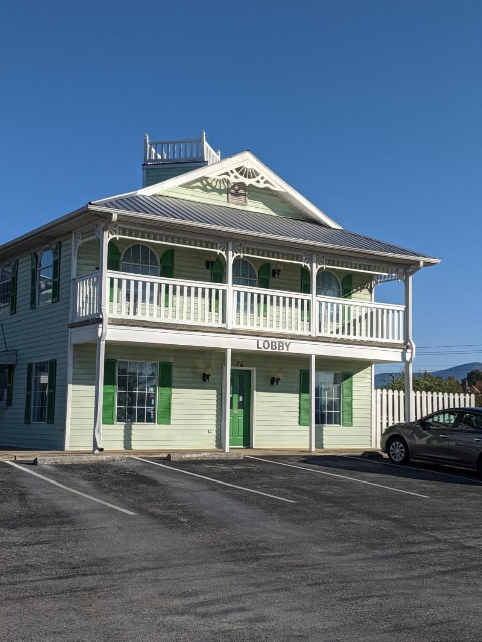 Key West Inn - Chatsworth Kültér fotó